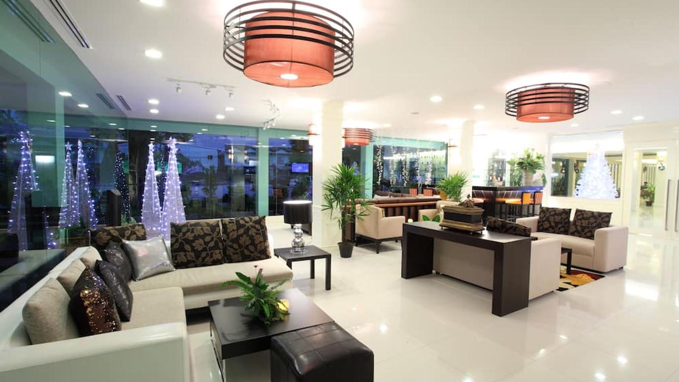 Paradise Hotel Udonthani