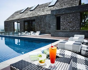 Puripai Villa - Pai - Pool