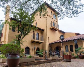 Airport Tower Lodge - Kempton Park