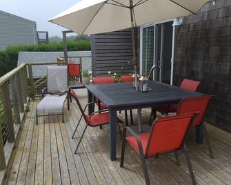 Ocean View 2 Bedroom with Beach Pass - Montauk - Balkon
