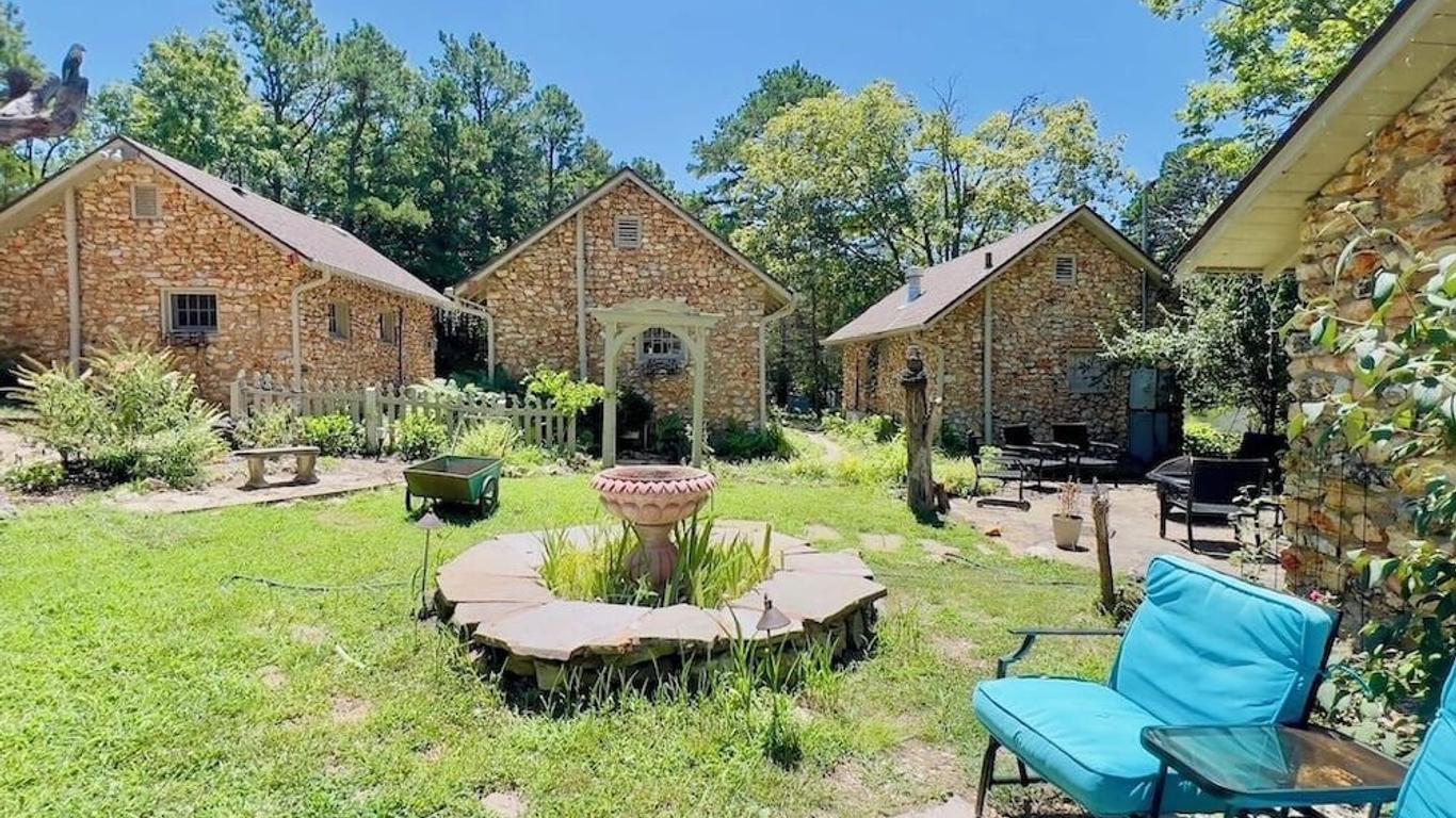 Rock Cottage Gardens B&B