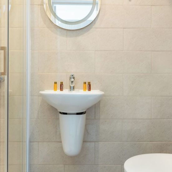 Millennia Hotel image 1