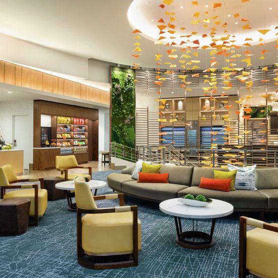 Lounge view of DoubleTree by Hilton Chicago Magnificent Mile