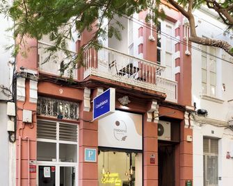 Home2Book Pensión Casablanca - Santa Cruz de Tenerife - Building