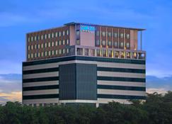 Park Inn by Radisson Amritsar Airport - Amritsar - Κτίριο