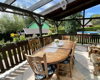 Holiday house Lipno-Slupecna - Lipno nad Vltavou - Binnenhof