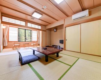 Fudo Onsen Hanabishi - Achi - Dining room