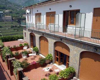 Residence Le Villette - Ράβελο - Μπαλκόνι