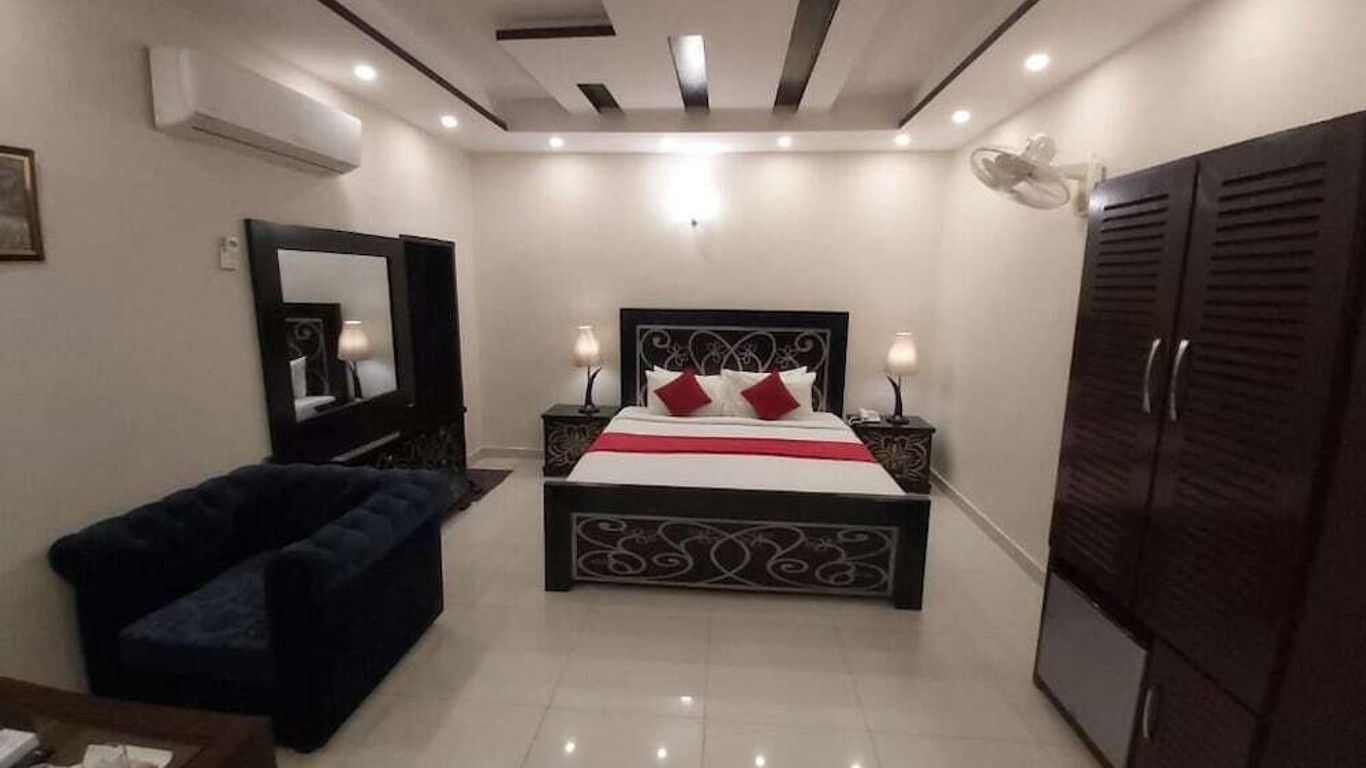 Hotel Mairona Gulberg Lahore