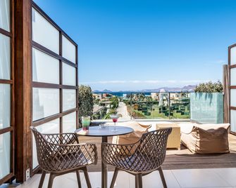 Astir Odysseus Kos Resort & Spa - Tigaki - Balcón