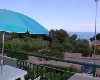Residence Costa degli Ulivi - Santa Cesarea Terme - Балкон