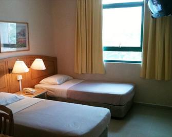 New Orchid Hotel - Singapore - Bedroom