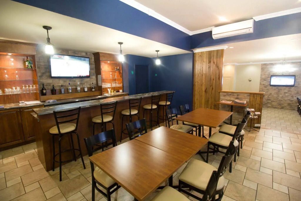 Hotel Marineau Centre La Tuque - La Tuque - Bar
