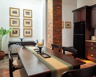 Writer's Lodge By Ishq - Galle - Dining room