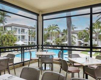 Mercure Gold Coast Resort - Carrara - Restaurant