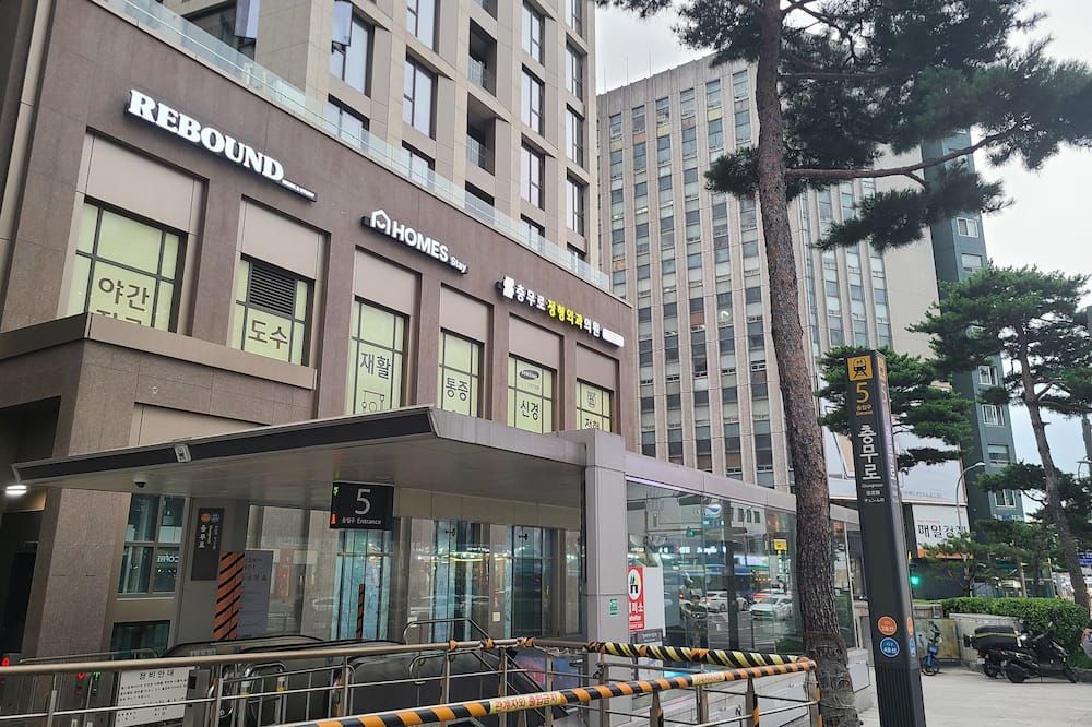 رين بو هوتل ميونج دونج