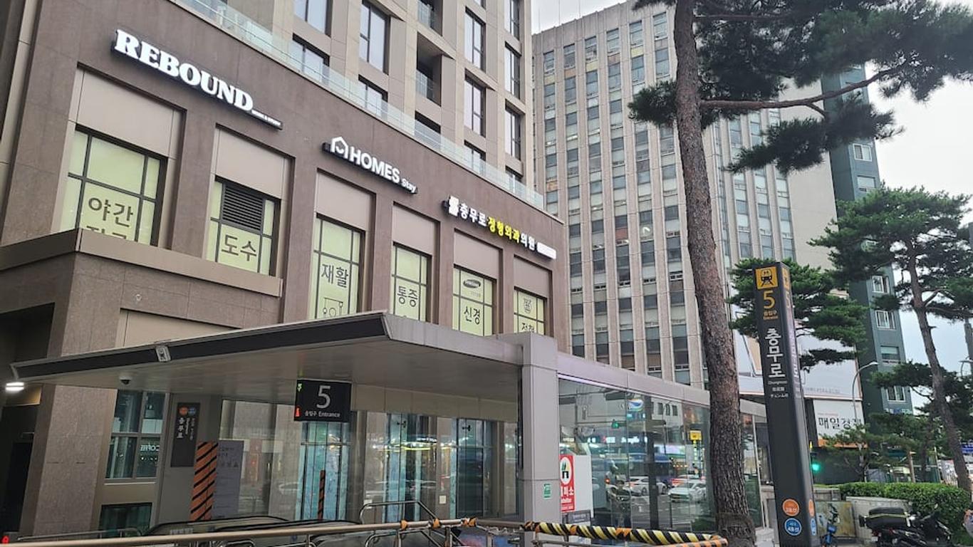 Rainbow Hotel Myeongdong