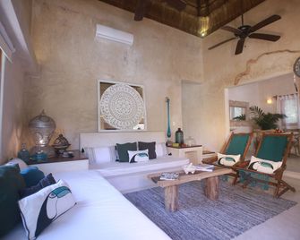 Cachito de Cielo Luxury Jungle Lodge - Chemuyil - Obývací pokoj