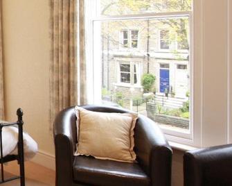 Murray House - ฮาร์โรเกต - ห้องนั่งเล่น