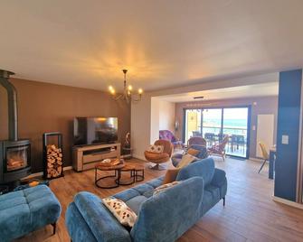 Villa du Port, 8 Personnes, Accès Direct à la Plage, vue Panoramique - Cléder - Sala de estar