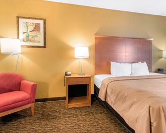 Clarion Hotel and Suites University-Shippensburg - Shippensburg - Ložnice