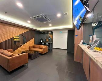 Sky Hotel Selayang - Batu Caves - Lobby
