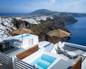 Cilon Suites Santorini - Oia - Kolam