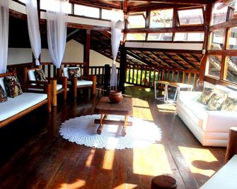 Hotel Galeao - Porto Seguro - Living room