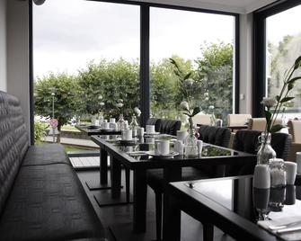 Villahotel Rheinblick - Cologne - Dining room