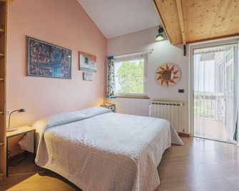 Holiday Home Casa Marepietra by Interhome - Lerici - Bedroom