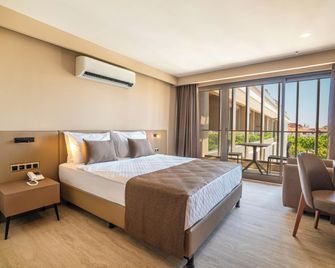 Prive Suite Side & Spa - Adults Only - Side