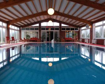 Erkanli Country Resort , Spa & Riding Club - Special Class - Silivri - Piscina