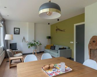 Modern home with garden - Callantsoog - Essbereich