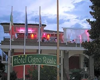 Hotel Cigno Reale - Rolo