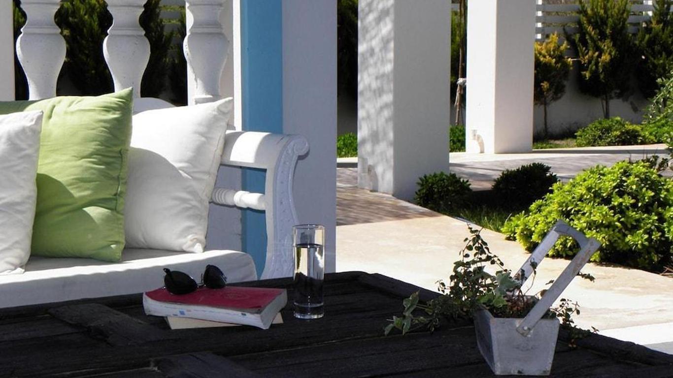 馬克茲尼斯別墅酒店 - 聖托里尼