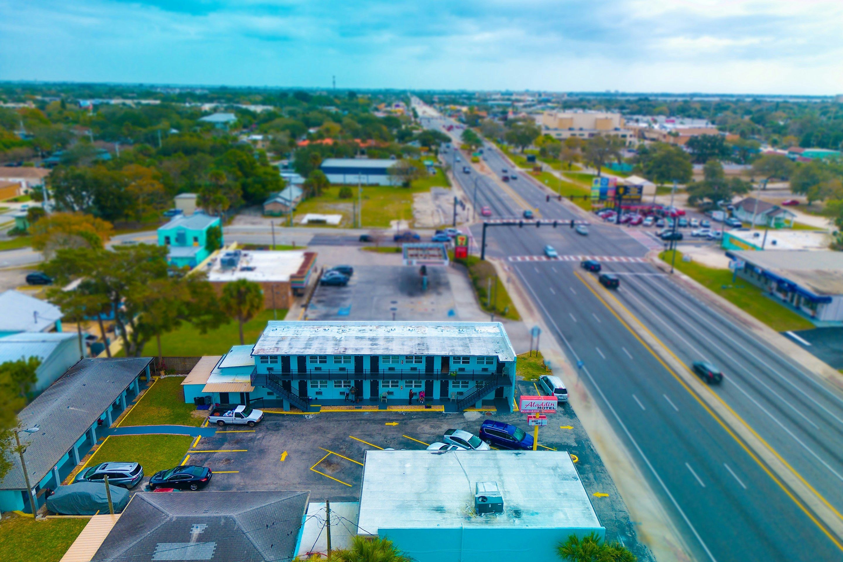 Aladdin Motel By OYO Merritt Island - מריט איילנד - שירותי מקום האירוח