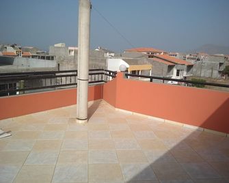 Tarrafal House - Tarrafal - Balcony