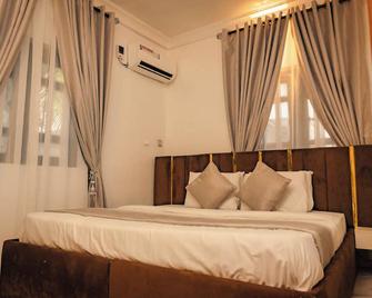 247 Luxury Apartment - Lagos - Bedroom