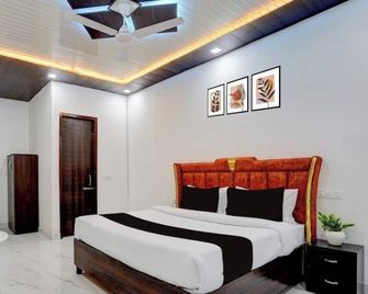 Hotel O Brothers - Panchkula
