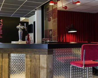 ibis Styles Chartres - Le Coudray - Gebäude
