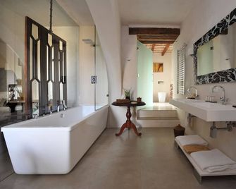 Hotel Boutique V - by Grupo Tribu - Conil de la Frontera - Salle de bain
