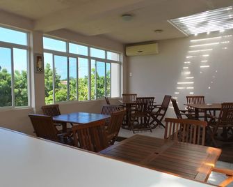 Caribbean Inn And Suites - St. John's - חדר אוכל