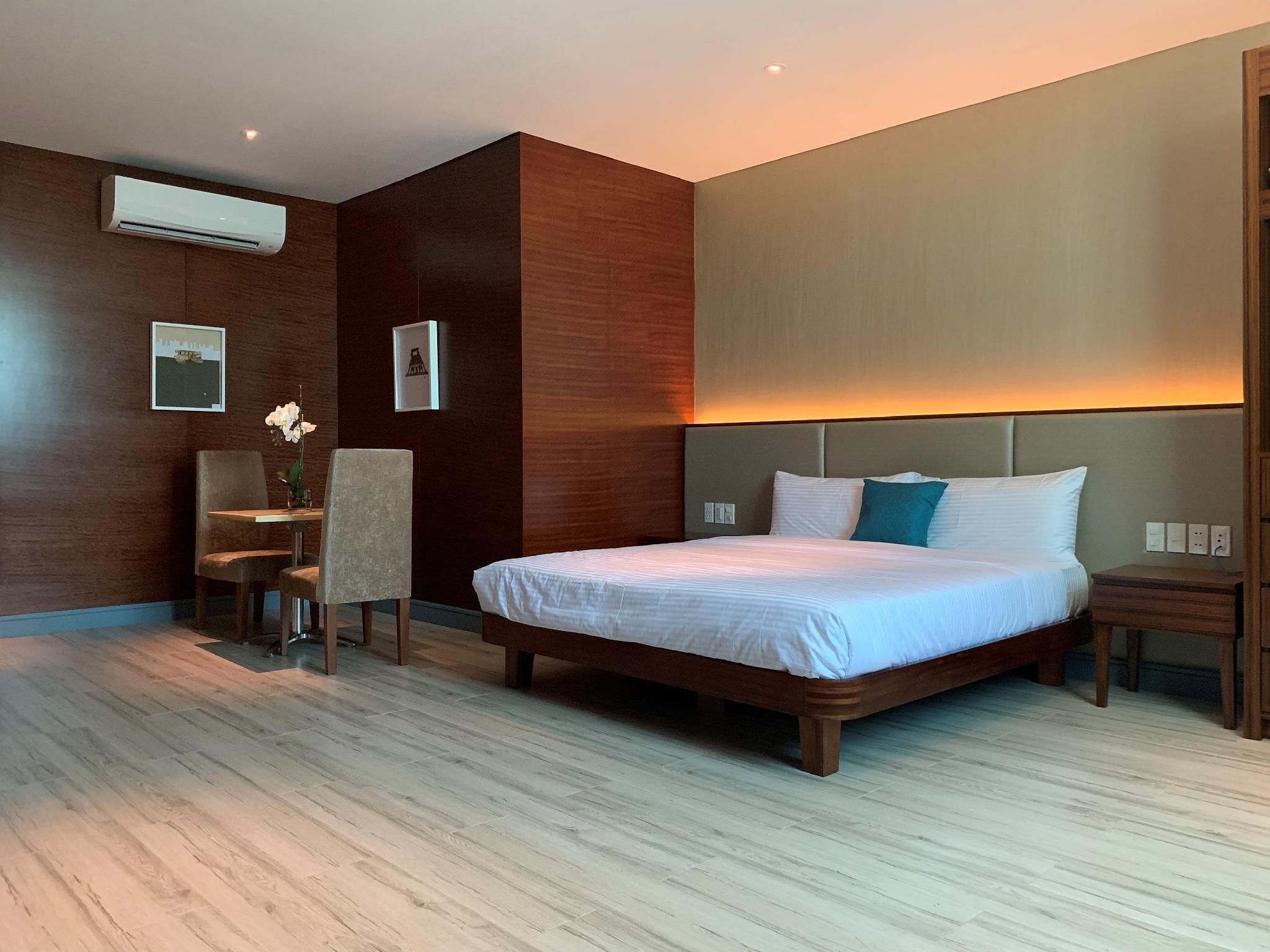 ذا فيكتور هوتل