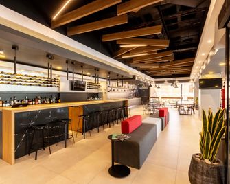 ibis Tijuana - טיחואנה - בר