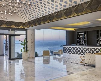 Enki Spinoza Thermal Resort Hotel - Cesme - Hall