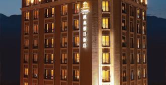 Classic City Resort - Hualien City - Gebäude