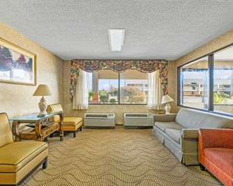 Magnolia Inn Townhouse Hattiesburg Ms I-59 - Hattiesburg - Lobby