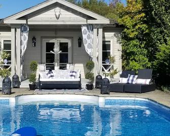 Caledon Country Estate 7 day family rental not available for weddings - Caledon - Pool