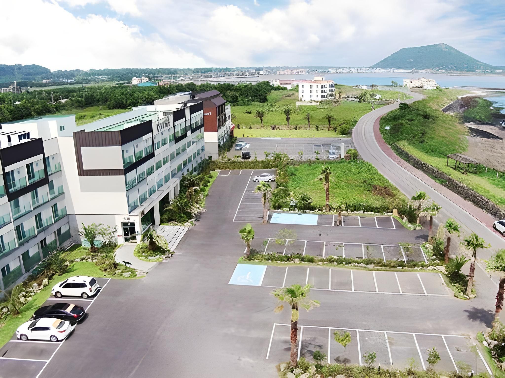 سبرينج آند أوتومن هوتل آند ريزورت