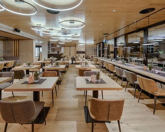 Kosis Sports Lifestyle Hotel - Fügen - Restaurant
